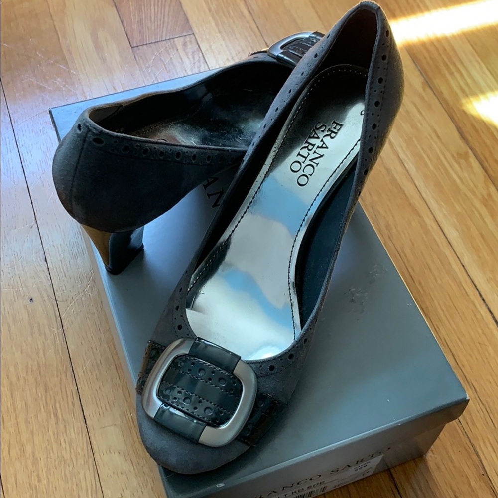 Franco Sarto 7.5 Suede Grey Heels